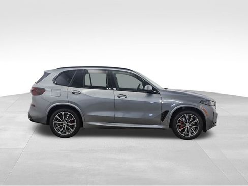 New 2026 BMW X5 xDrive50e w/ M Sport Package image 6