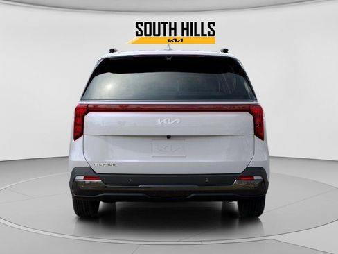 New 2026 Kia Carnival SX FWD image 5