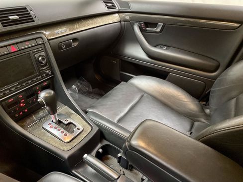 Used 2007 Audi S4 Sedan AWD/4WD image 28