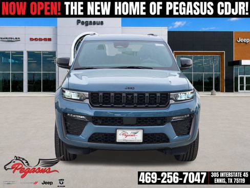 New 2026 Jeep Grand Cherokee Limited AWD/4WD image 6