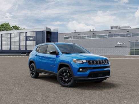 New 2026 Jeep Compass Latitude image 17