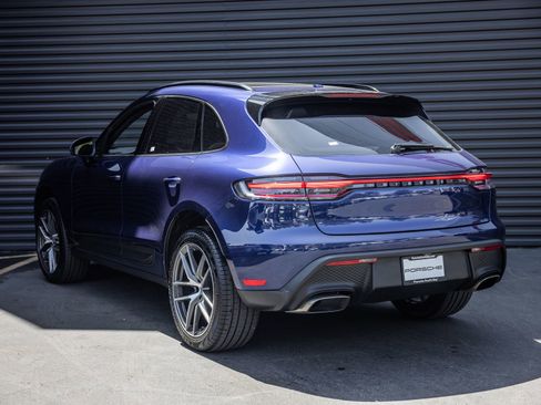 Certified 2026 Porsche Macan AWD/4WD image 3