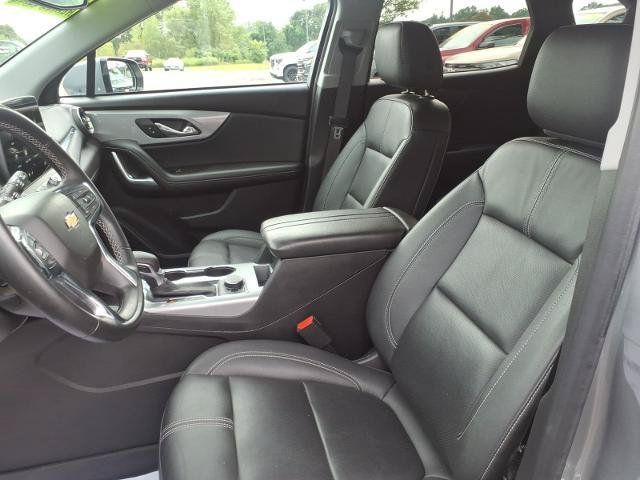Used 2024 Chevrolet Blazer LT w/ LPO, Black Sport Package AWD/4WD image 13