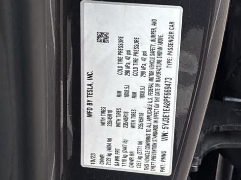 Used 2023 Tesla Model 3 Standard Range RWD image 39