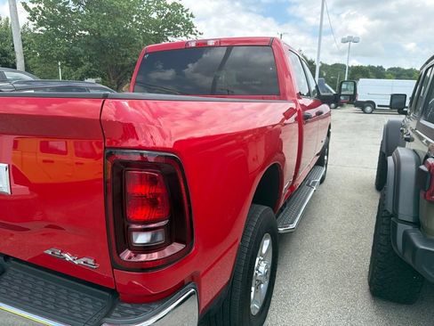 Used 2026 RAM 2500 Big Horn AWD/4WD image 7