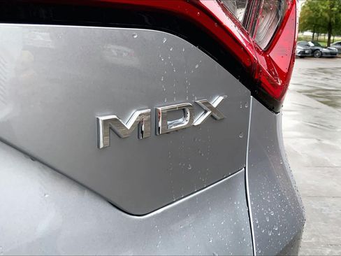 Used 2026 Acura MDX SH-AWD image 10