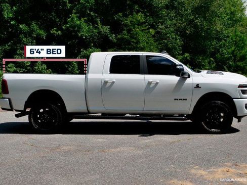 Used 2026 RAM 2500 Laramie AWD/4WD image 12