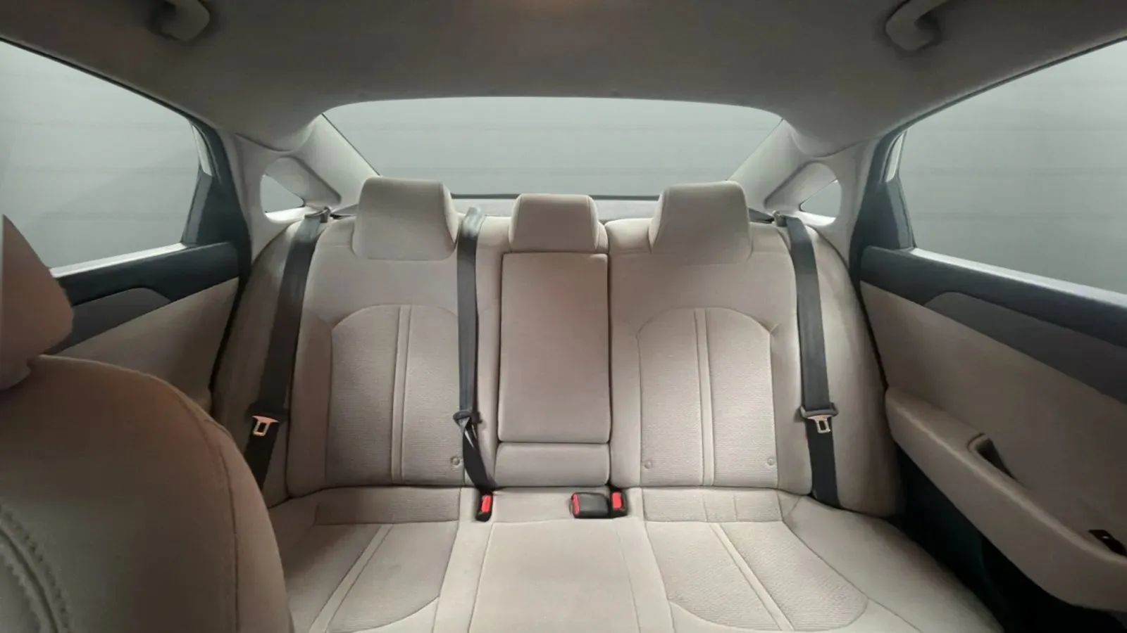 Used 2018 Hyundai Sonata SE FWD image 18