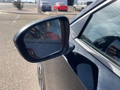 New 2025 Nissan Kicks SR w/ Illumination Package image 10