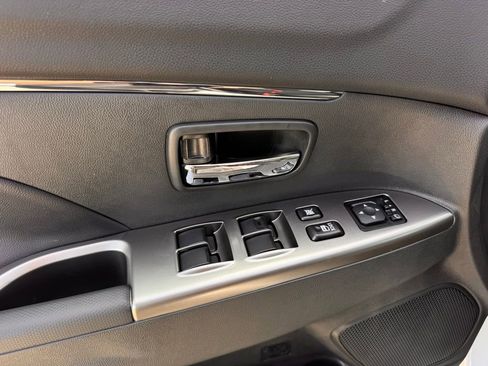 New 2026 Mitsubishi Outlander Sport SE AWD/4WD image 30