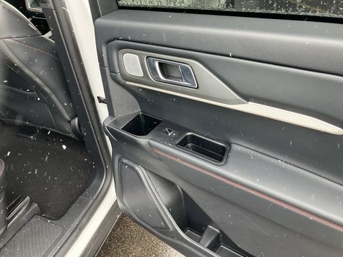 Certified 2025 Ford Explorer ST w/ Sun And Sound Package image 12