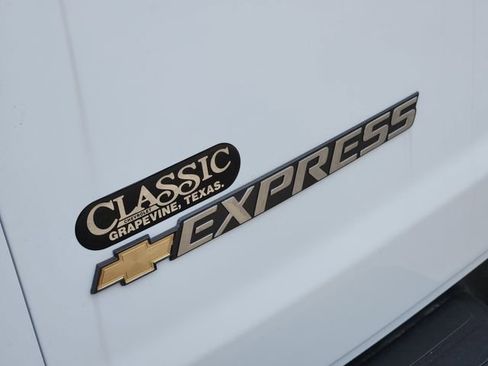 New 2026 Chevrolet Express 3500 LS RWD image 8
