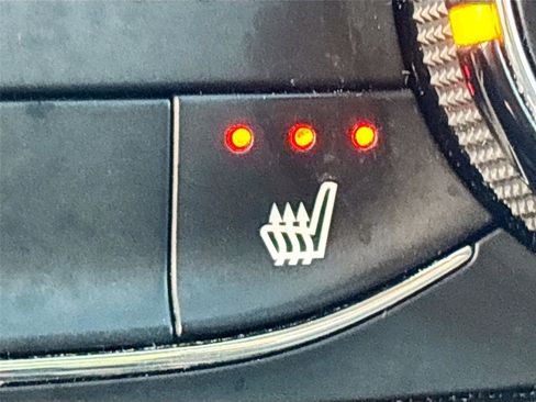 Used 2020 Buick Encore GX Preferred w/ Cold Weather Comfort Package image 20