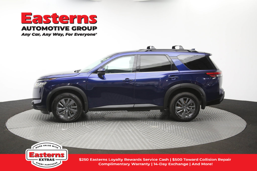 Used 2022 Nissan Pathfinder SV AWD/4WD image 62