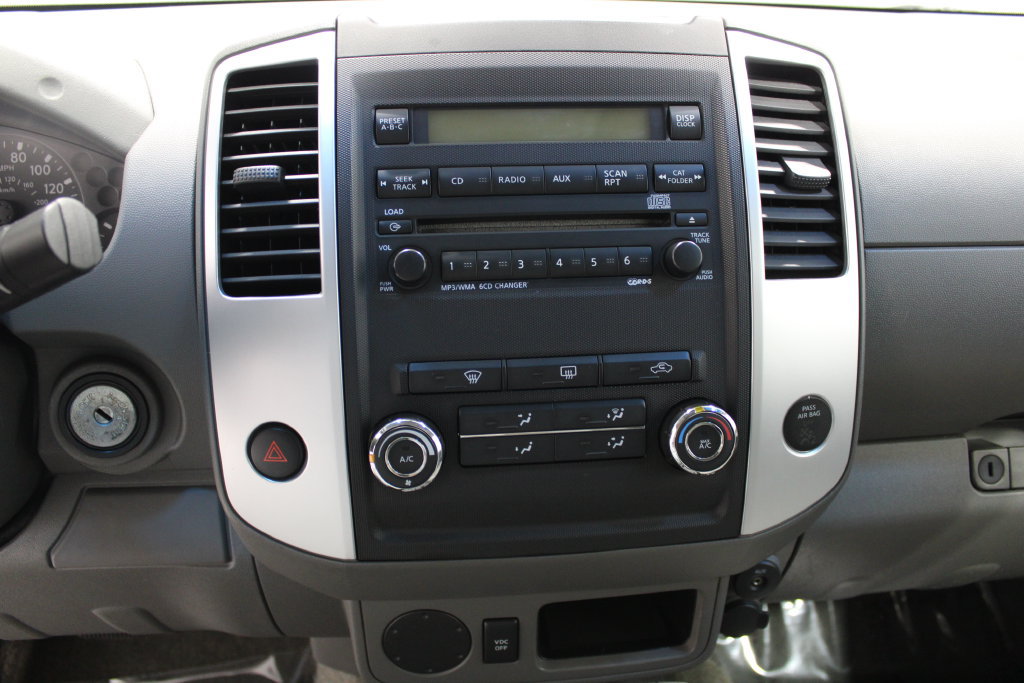 Used 2011 Nissan Frontier SV w/ SV Premium Utility Pkg RWD image 30
