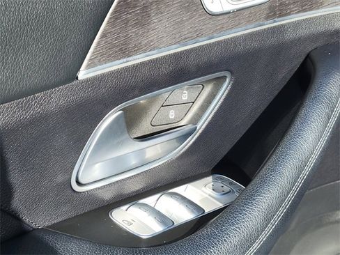 Certified 2022 Mercedes-Benz GLE 350 4MATIC image 16