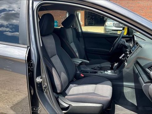 Used 2023 Subaru Crosstrek 2.0i Premium image 7