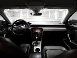 Used 2020 Volkswagen Passat 2.0T SE image 3