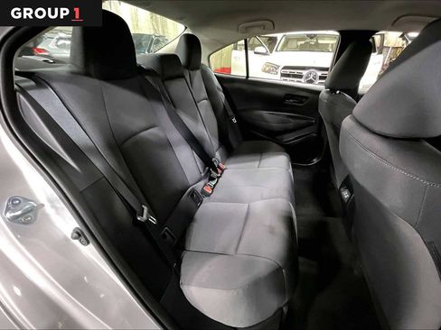 Used 2025 Toyota Corolla LE image 20