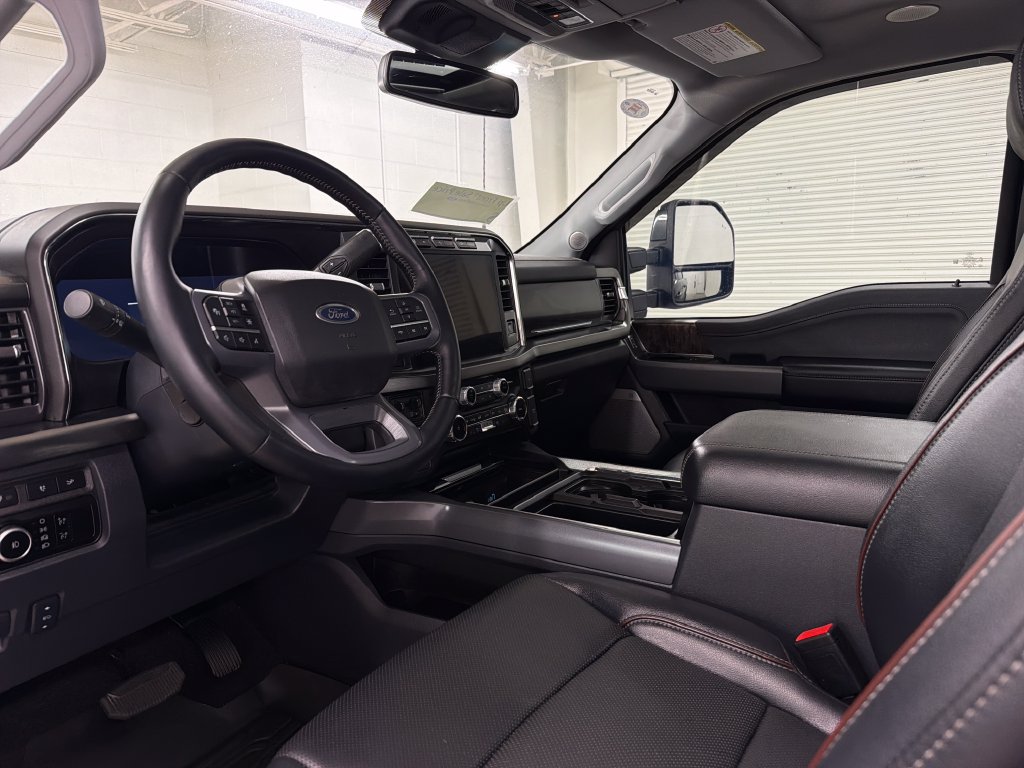 Used 2024 Ford F250 Lariat w/ Lariat Ultimate Package AWD/4WD image 6