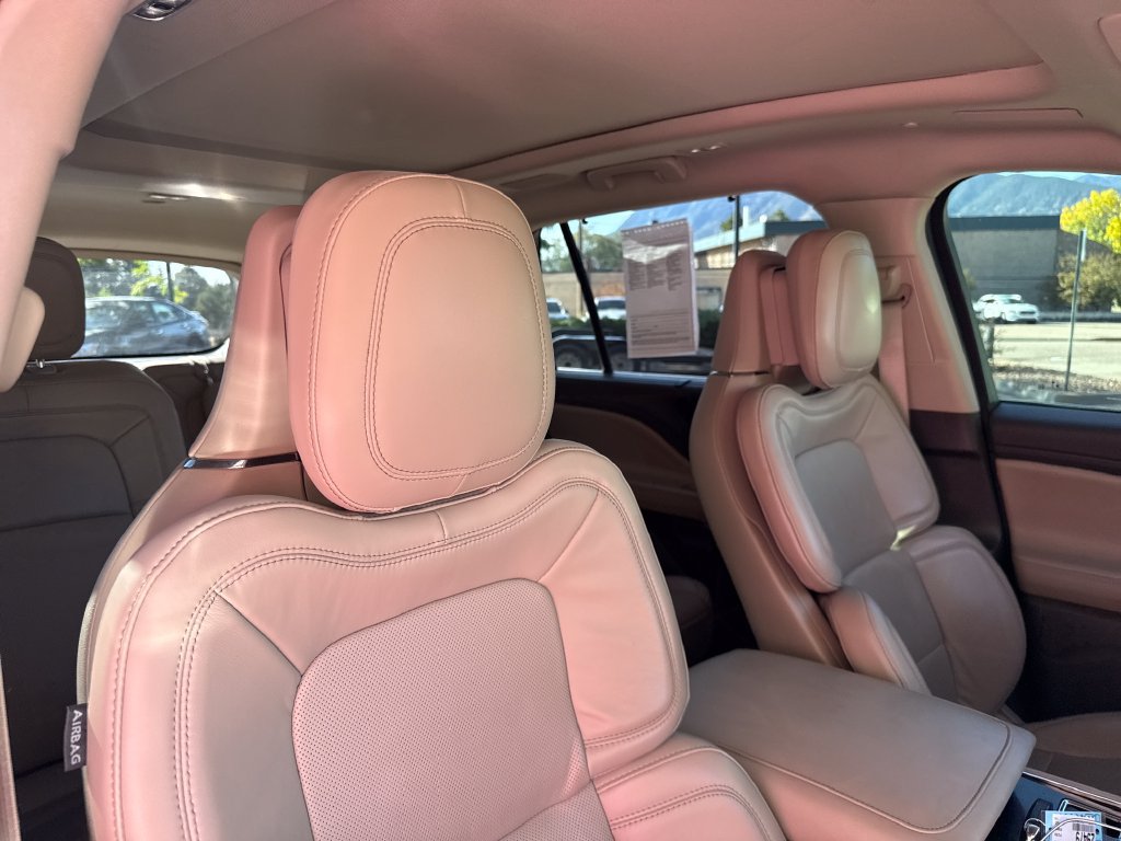 Used 2021 Lincoln Aviator Reserve w/ Equipment Group 201A AWD/4WD image 33