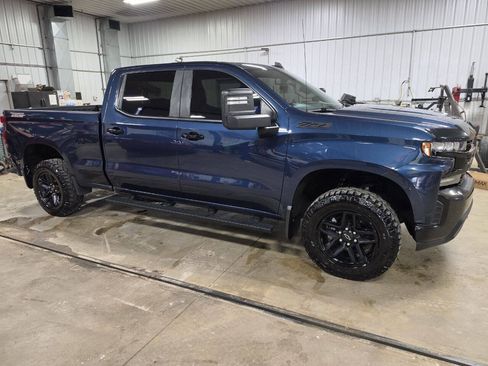 Used 2021 Chevrolet Silverado 1500 LT Trail Boss w/ Bed Protection Package AWD/4WD image 9