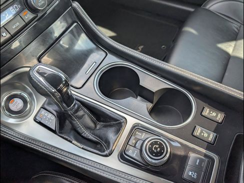 Used 2020 Nissan Maxima 3.5 SL w/ Floor Mat Group FWD image 17
