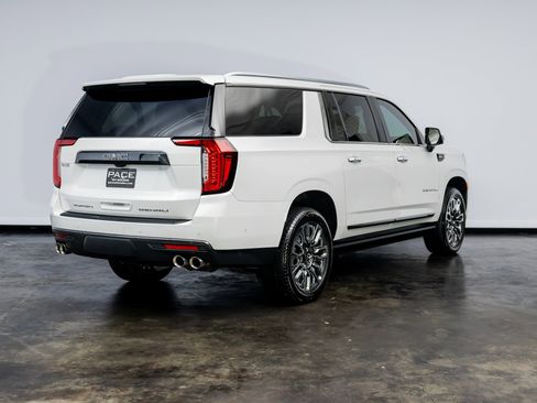Used 2023 GMC Yukon XL Denali Ultimate image 23