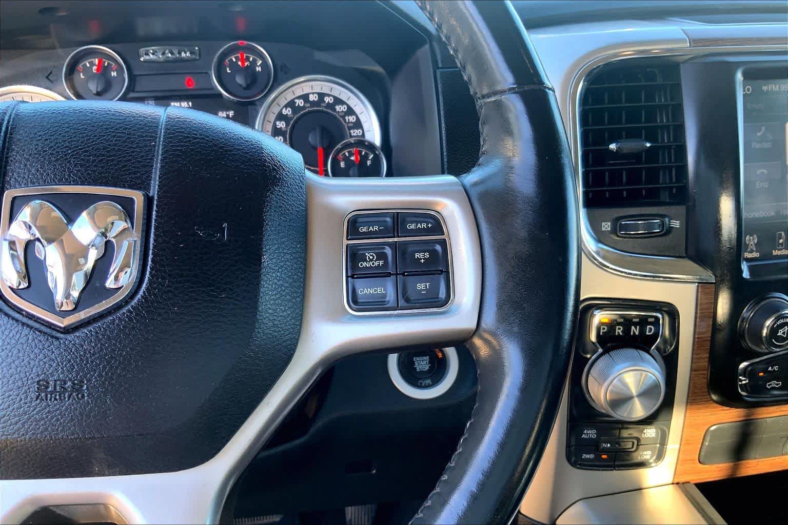 Used 2017 RAM 1500 Laramie w/ Convenience Group AWD/4WD image 23
