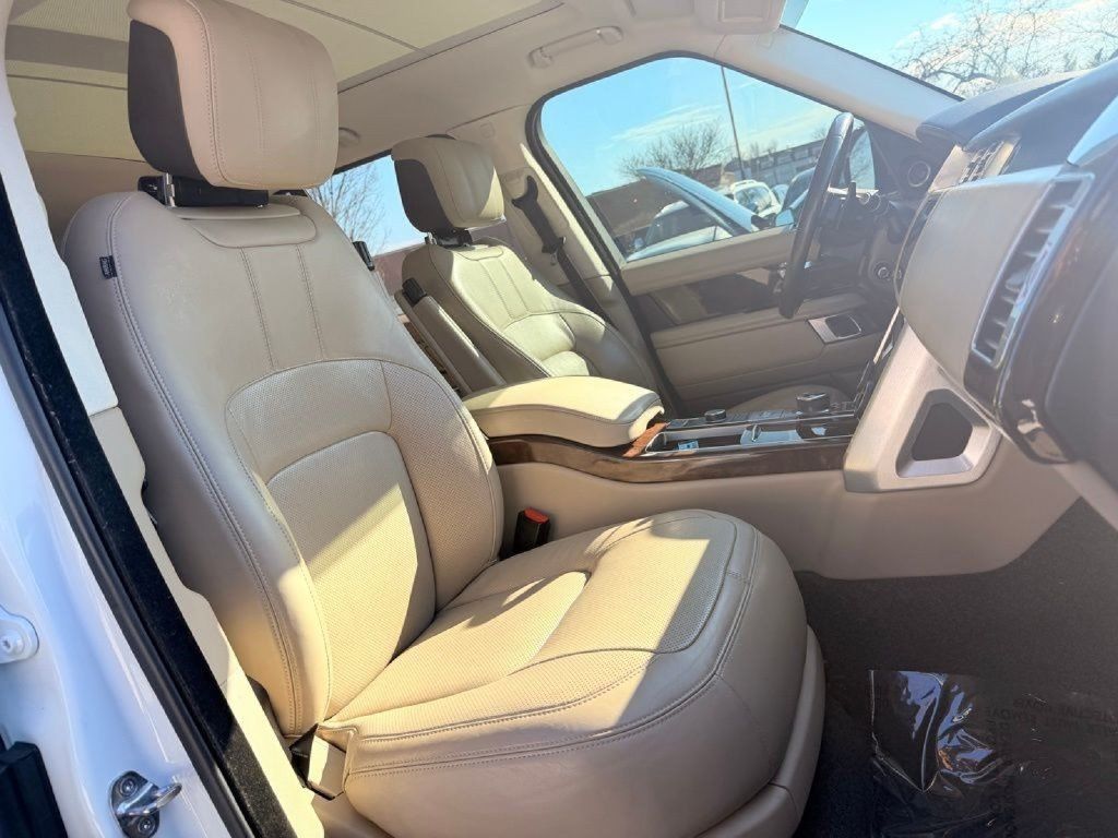 Used 2018 Land Rover Range Rover HSE AWD/4WD image 10