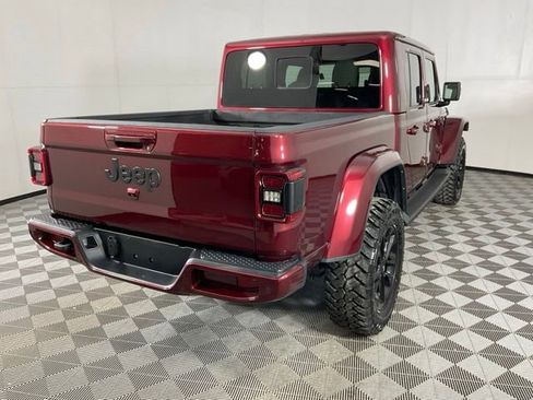 Used 2021 Jeep Gladiator Overland image 6