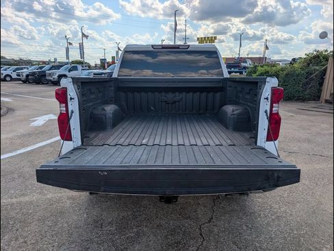 Used 2025 Chevrolet Silverado 1500 LT AWD/4WD image 21