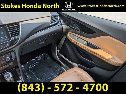 Used 2019 Buick Encore Essence FWD image 19