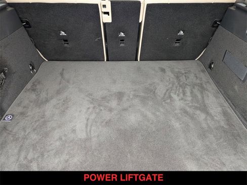 Used 2025 Mercedes-Benz GLC 300 GLC 300 image 29