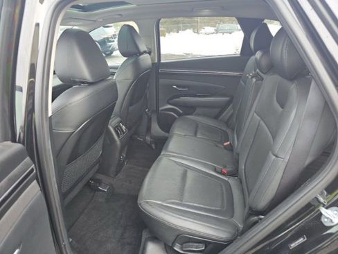 Used 2023 Hyundai Tucson Limited w/ Cargo Package image 12