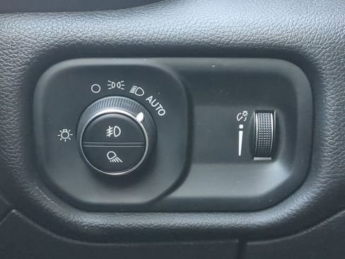 Used 2024 RAM 1500 Big Horn w/ Trailer Tow Group image 26