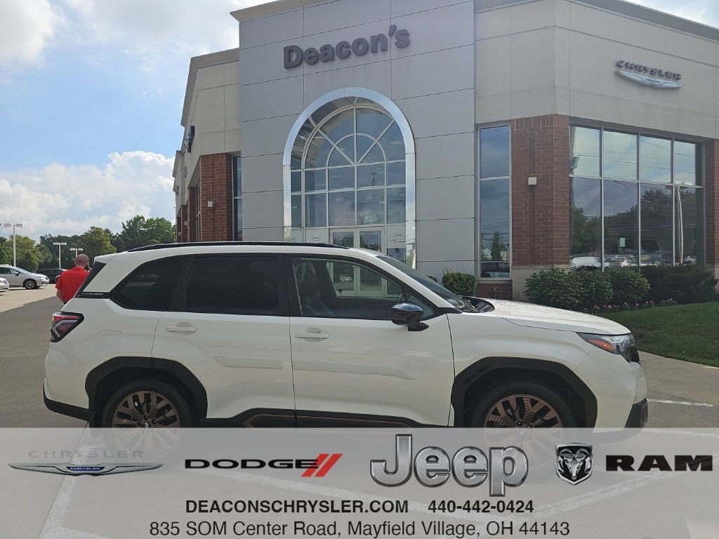 Used 2025 Subaru Forester Sport AWD/4WD image 1