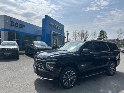 New 2026 Chevrolet Tahoe High Country w/ Sun And Tow Package AWD/4WD image 1