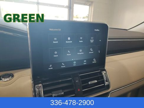 Used 2021 Lincoln Navigator Reserve w/ Luxury Package AWD/4WD image 6