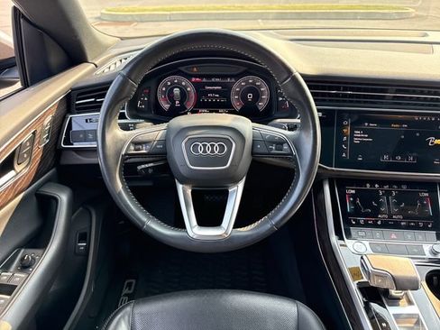 Used 2020 Audi Q8 Premium Plus w/ Premium Plus Package AWD/4WD image 20