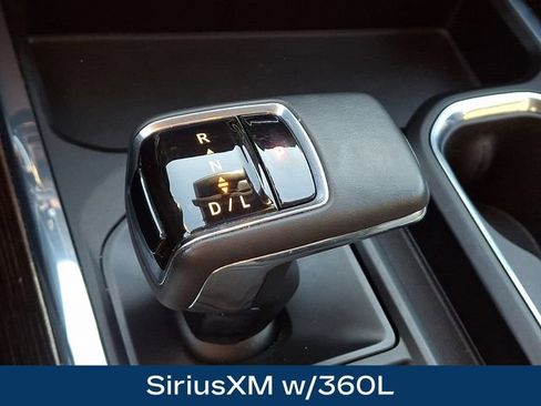 Used 2023 GMC Sierra 1500 Elevation w/ Preferred Package image 12