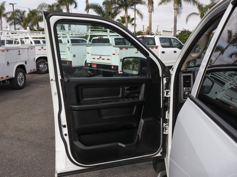 Used 2019 RAM 1500 Express w/ Express Value Package image 13