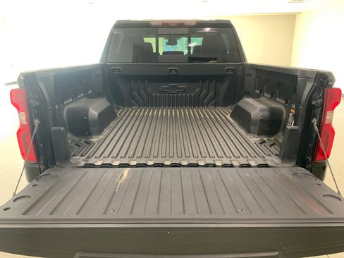 Used 2023 Chevrolet Silverado 1500 LTZ w/ Technology Package image 7