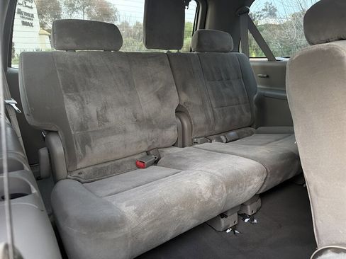 Used 2007 Toyota Sequoia SR5 image 17