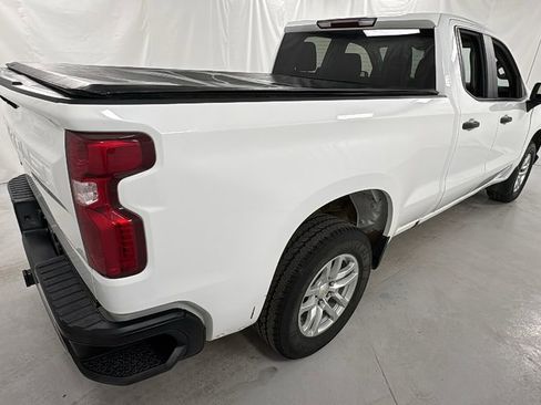 Used 2021 Chevrolet Silverado 1500 W/T w/ WT Value Package image 3