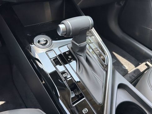 New 2026 Kia Niro EX FWD image 23