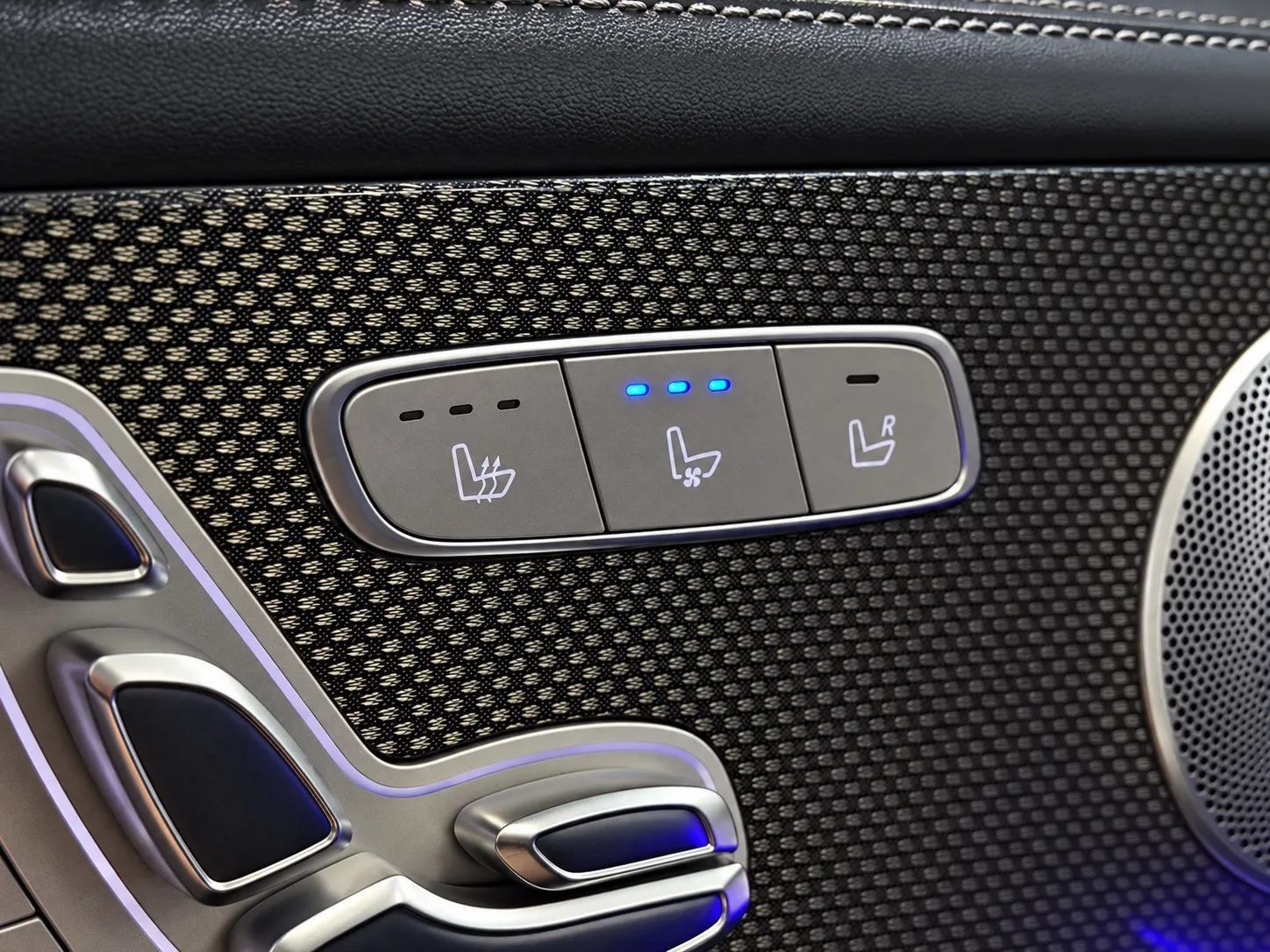 Used 2019 Mercedes-Benz E 63 AMG S w/ Driver Assistance Package image 38