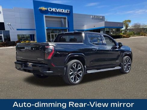 Used 2025 GMC Sierra EV Denali AWD/4WD image 26