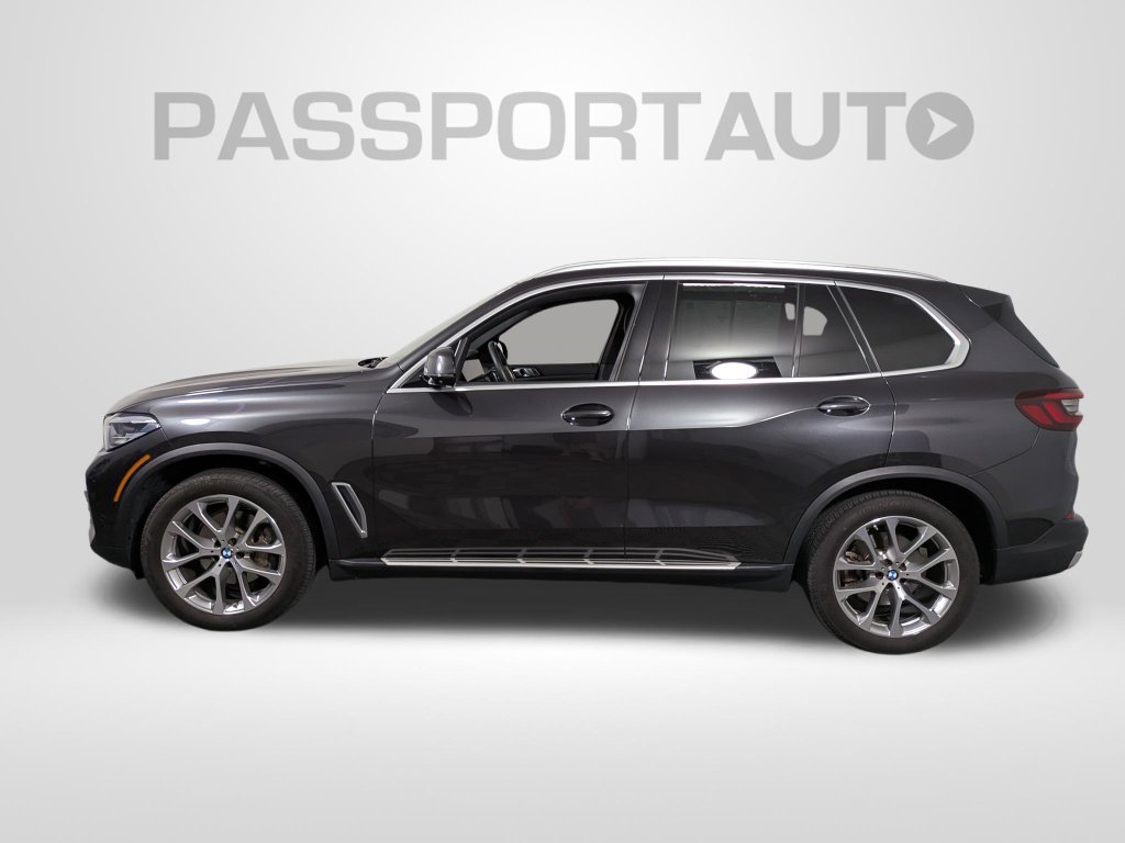 Used 2022 BMW X5 xDrive40i w/ Climate Comfort Package AWD/4WD image 2