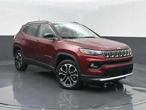 Certified 2022 Jeep Compass Limited image 1